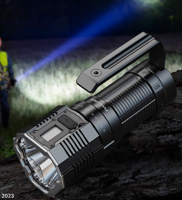 21000流明智能屏顯機械調(diào)光搜索手電Fenix LR60R！