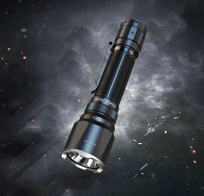 靈感撥動(dòng)、克敵制勝–戰(zhàn)術(shù)勤務(wù)手電Fenix TK22R Feature Image